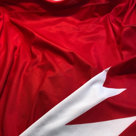 Adidas Authentic Team Canada 2016 World Cup of Hockey Jersey Red XXXL has strap - Picture 10 of 16